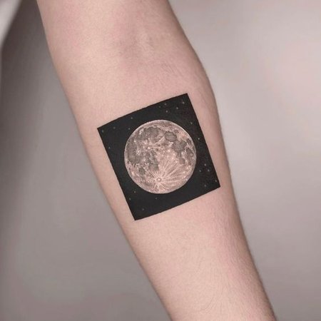 51 Stunning Moon Tattoo Ideas With Meanings | Fabbon