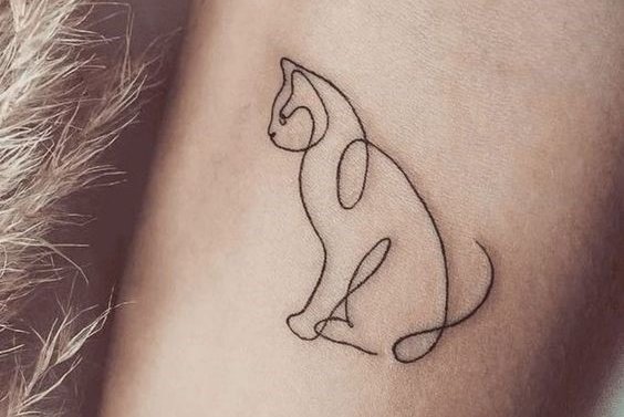 Moteriškų tatuiruočių